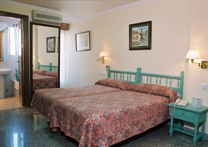 Hotel Los Jeronimos Y Terraza Monasterio (Adults Only) Granada Quarto foto